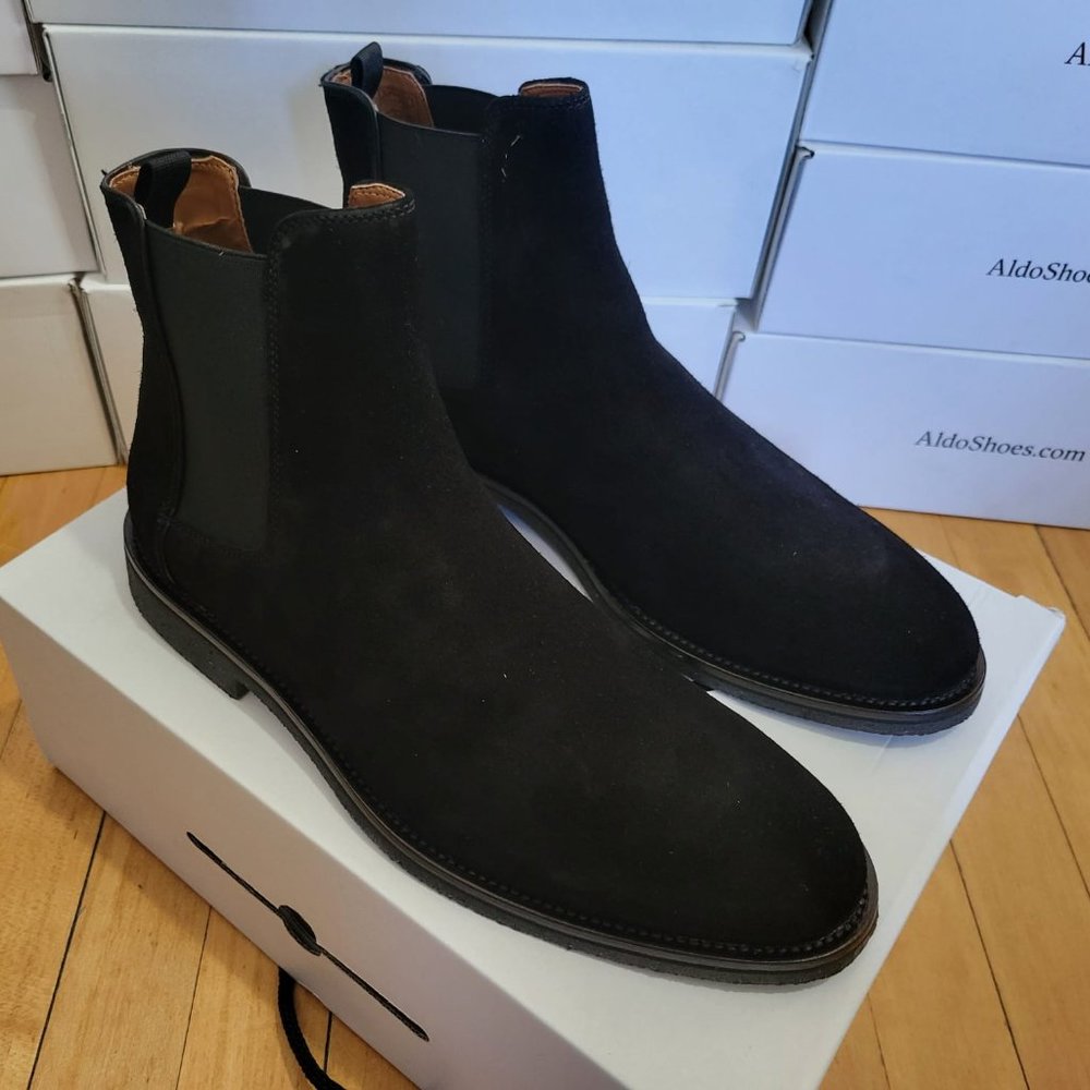 Aldo Men's Bentworth in Black Leather Chelsea Boots.